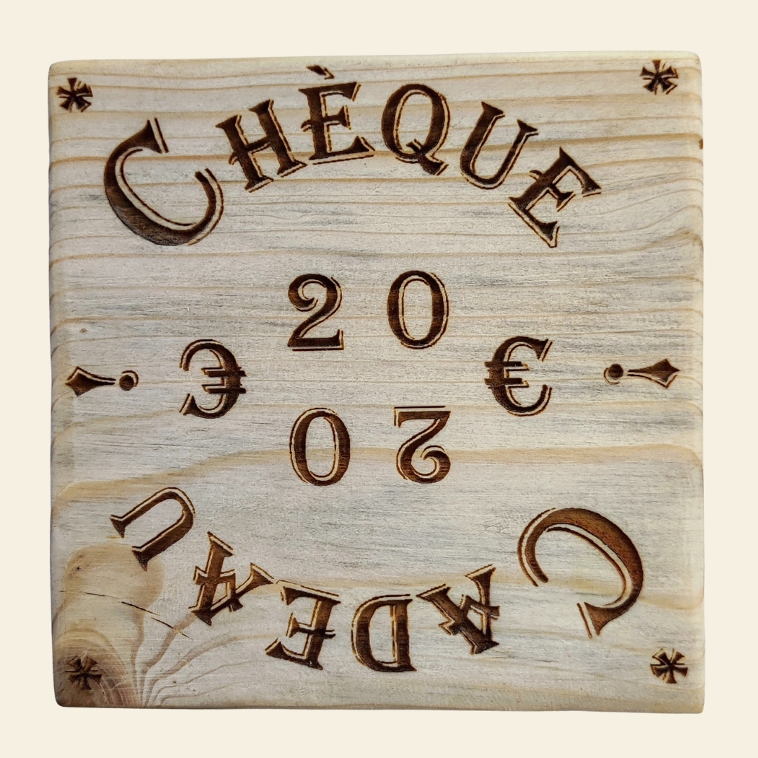 Carte cadeau chèque en bois 20€