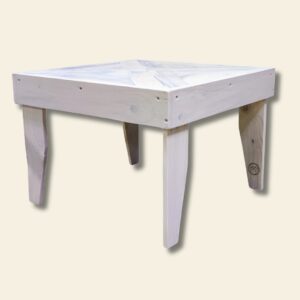 Table basse en bois revalorisé
